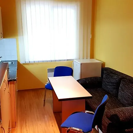 Apartament Orbit Karlov