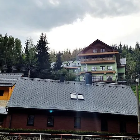 Διαμέρισμα Orbit Karlov